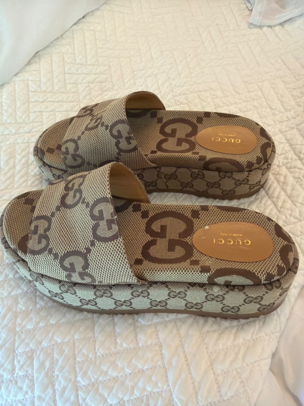 Gucci slide - Picture 3 of 5